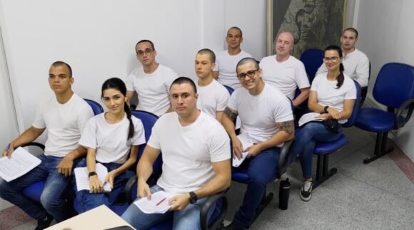 Navegantes: Aprovados no concurso da Guarda Municipal de Trânsito participam do curso de formação
