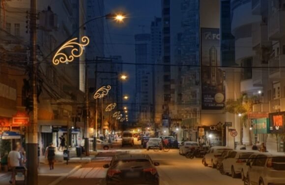 Avenida Brasil de Balneário Camboriú ganhará iluminação natalina em quase 3 quilômetros de extensão