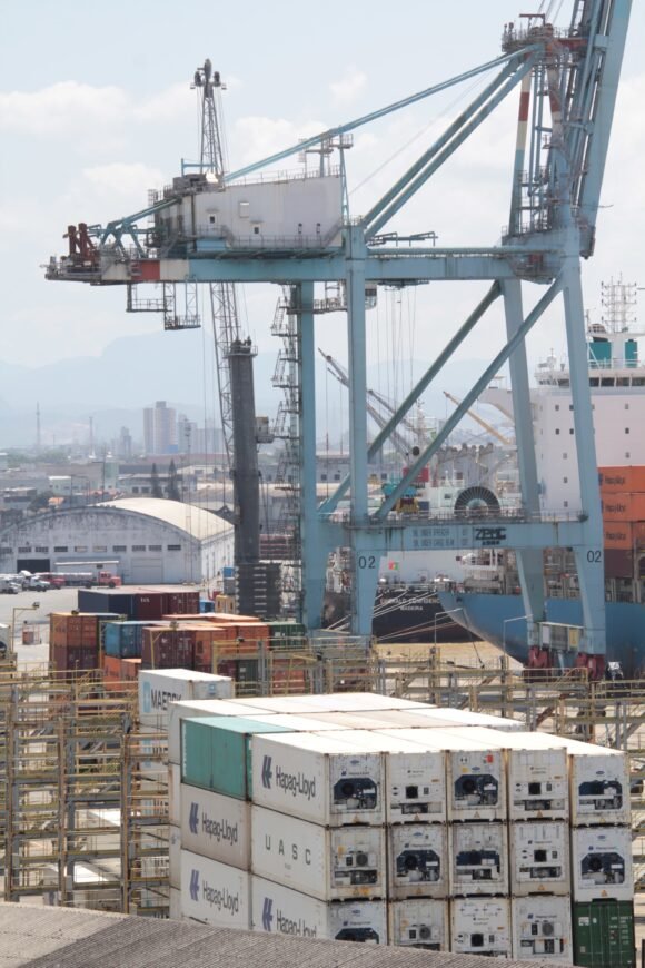 Porto de Itajaí é oficialmente federalizado