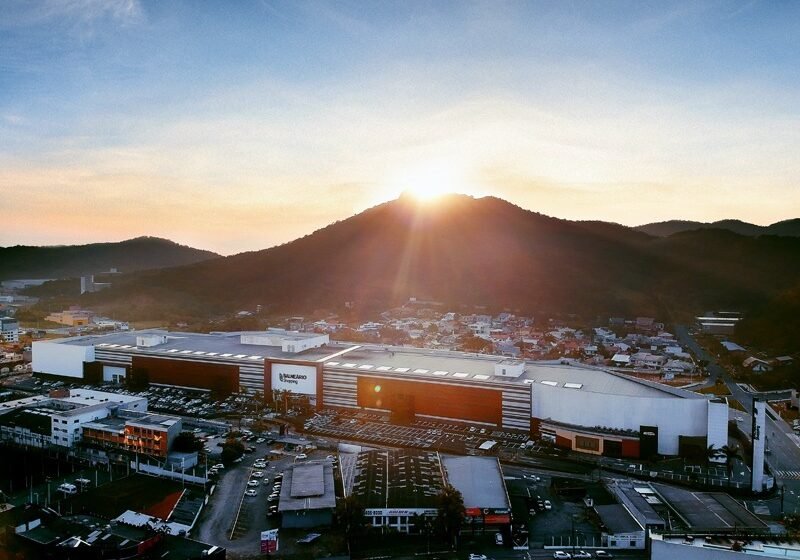 Balneário Shopping oferece mais de 20 vagas em feirão de oportunidades nesta quinta-feira