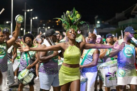 Bombinhas prepara carnaval diferenciado com quatro dias de festa