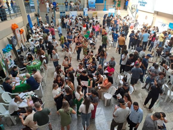Feirão Emprega Já Itajaí atrai 1,2 mil pessoas em busca de oportunidades de emprego