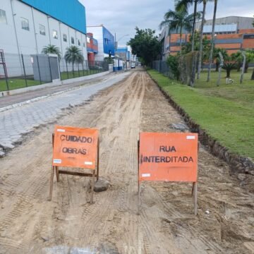 Rua do bairro São Vicente recebe melhorias nas condições de tráfego