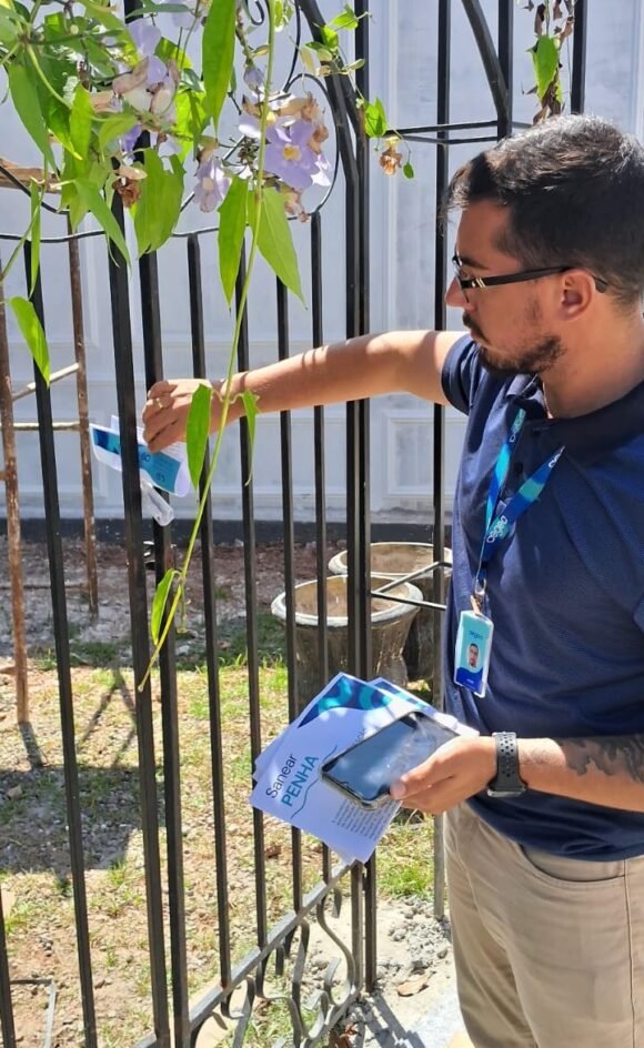 WhatsApp Image 2025-04-02 at 13.36.32 Mais 219 imóveis do Gravatá e praia de São Miguel recebem autorização para conexão à rede de esgoto em Penha