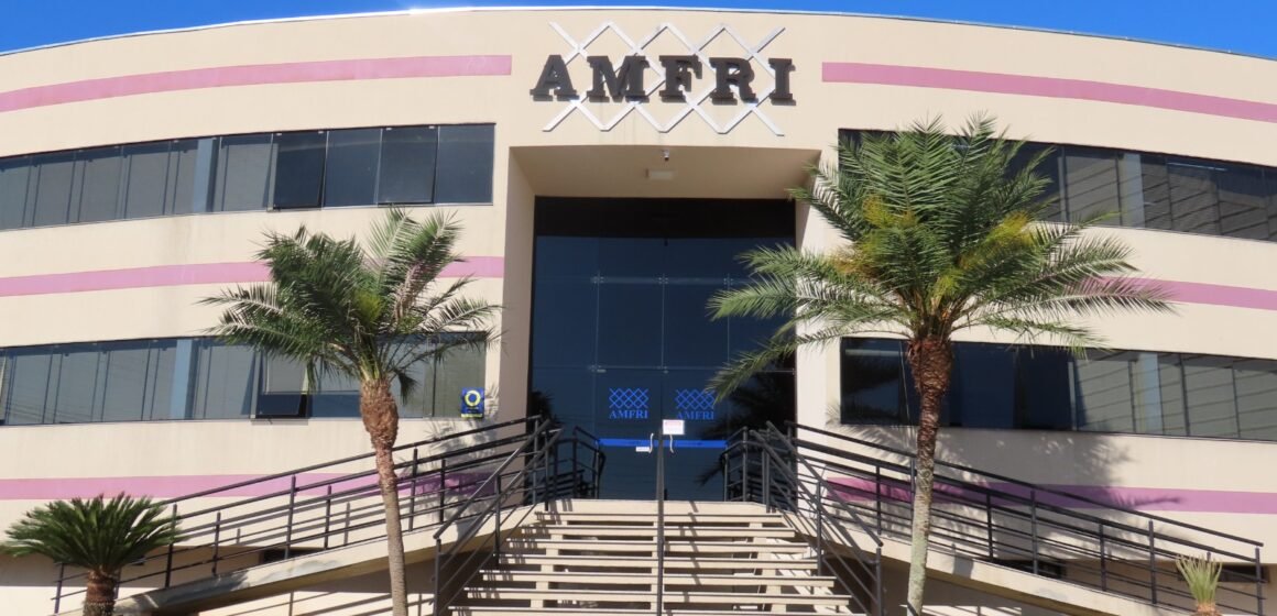 AMFRI completa 52 anos com resultados conquistados para os 11 municípios
