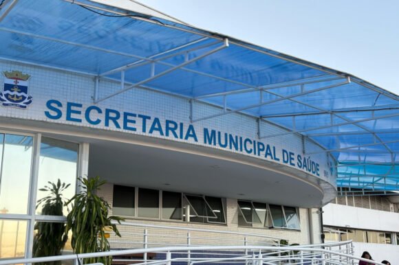 Itajaí vacina crianças e adolescentes contra a dengue