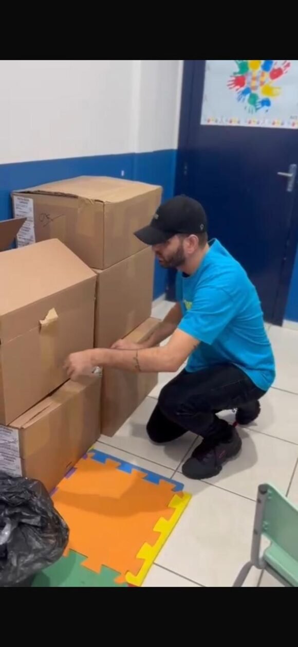 WhatsApp Image 2025-05-07 at 15.55.43 Vereador de Navegantes denuncia atraso na entrega de uniformes de verão em todas as escolas