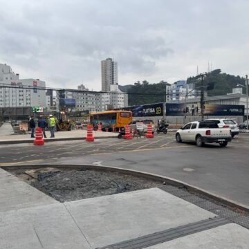 Obras no centro de Itajaí entram “na fase mais complexa” e causam alterações no trânsito