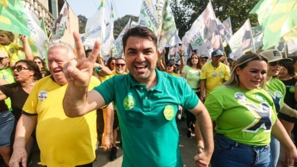 Prefeito de Itapema, Alexandre Xepa, tem mandato cassado pela Justiça Eleitoral