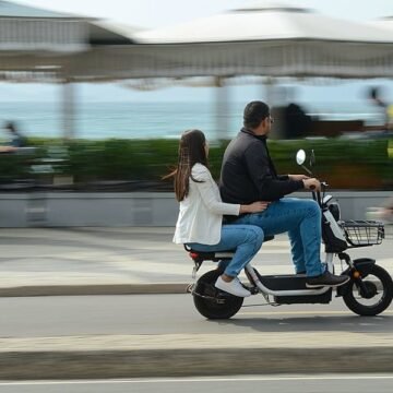 Legislativo de Itajaí aprova regulamentação sobre ciclomotores e bicicletas elétricas