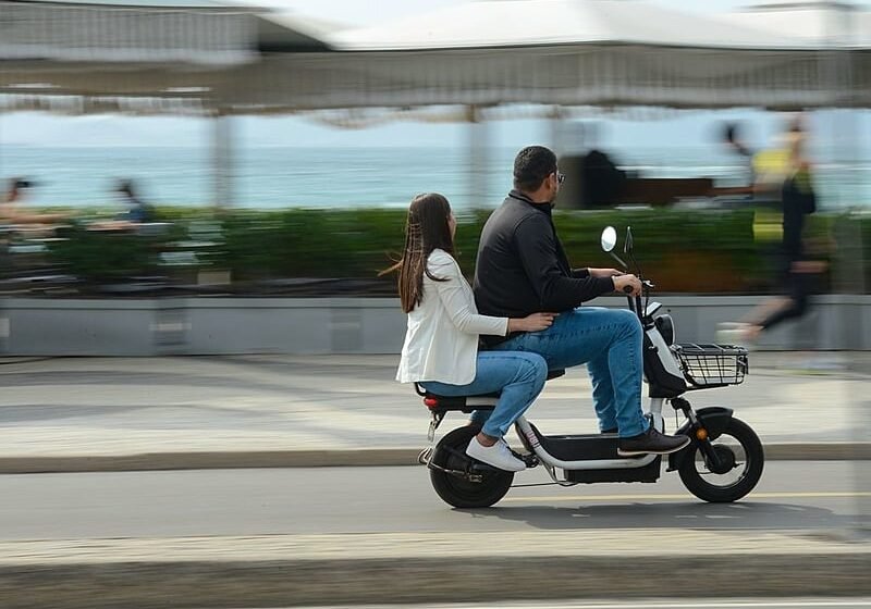 Legislativo de Itajaí aprova regulamentação sobre ciclomotores e bicicletas elétricas