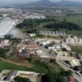 AMFRI debate soluções para setor habitacional e acesso à moradia digna na região