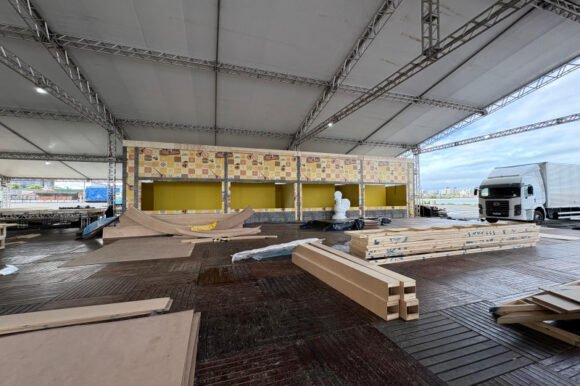 Itajaí inicia preparação de cenografia especial para a Marejada no Centreventos