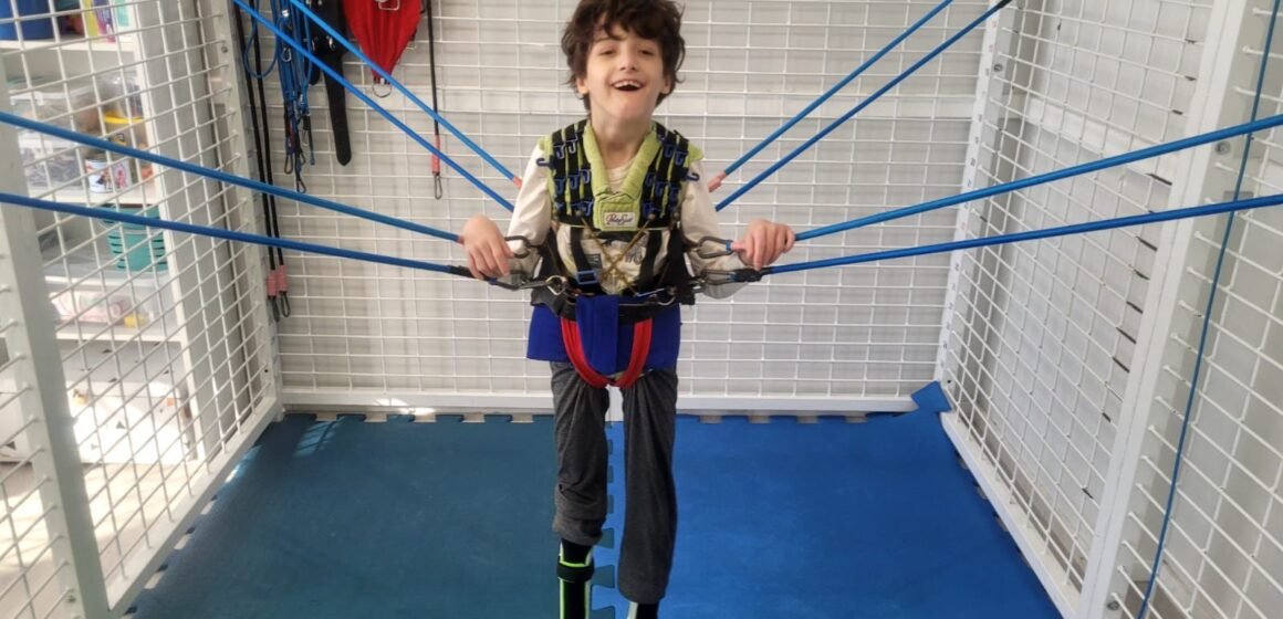 WhatsApp Image 2025-10-29 at 08.36.39 Catarinenses lançam campanha “Missão México” para tratamento do filho com síndrome rara