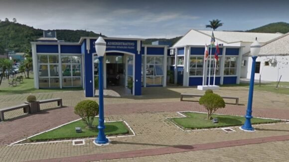 Promotoria de Justiça de Porto Belo recomenda suspensão de gratificação a servidores públicos por possível favorecimento ilegal