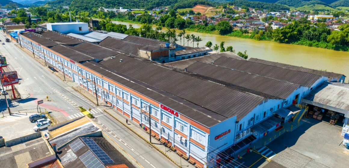 Foto-011-2025--Circulo-Fachada---1- 150 vagas de emprego abertas em indústria de Santa Catarina