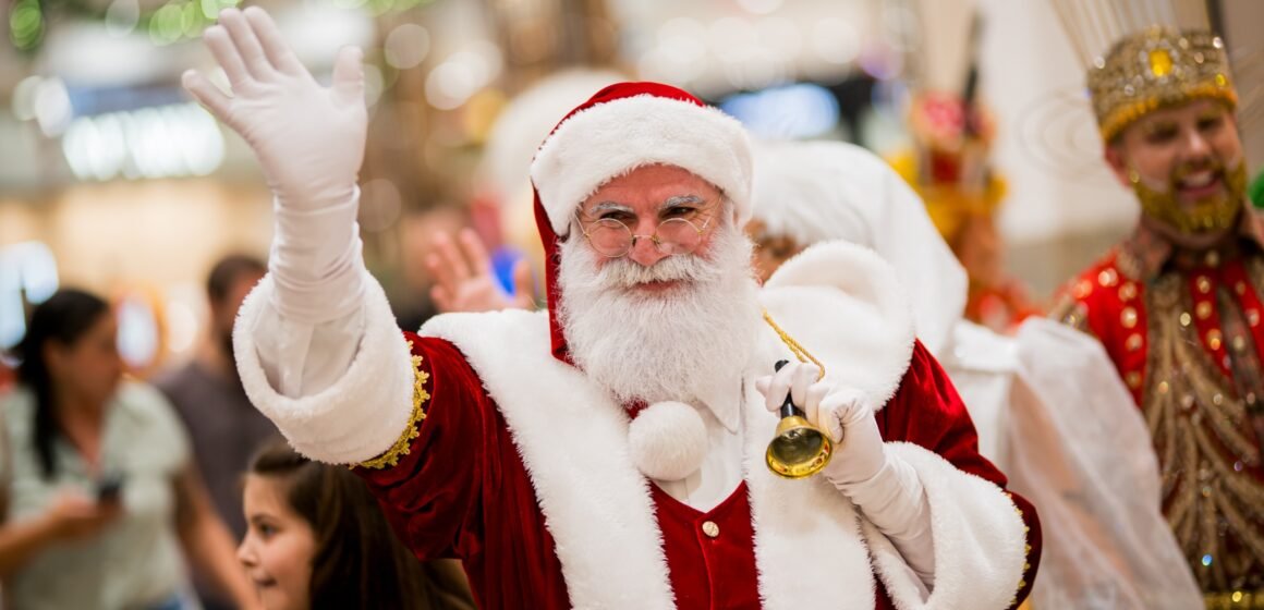 Natal BS 2 Balneário Shopping celebra o fim de ano com programação especial repleta de música, arte e magia natalina