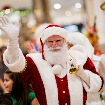 Natal BS 2 Balneário Shopping celebra o fim de ano com programação especial repleta de música, arte e magia natalina