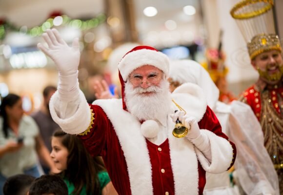 Balneário Shopping celebra o fim de ano com programação especial repleta de música, arte e magia natalina