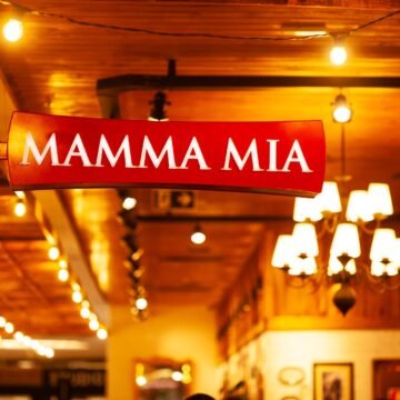 Galeto Mamma Mia aposta em experiência de verão com refil de chopp em Santa Catarina