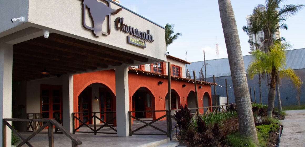 WhatsApp Image 2026-04-08 at 10.46.39 Jornada do Fogo estreia na Fazenda Churrascada Praia Brava e transforma o Dia Mundial do Churrasco em uma imersão de alto nível