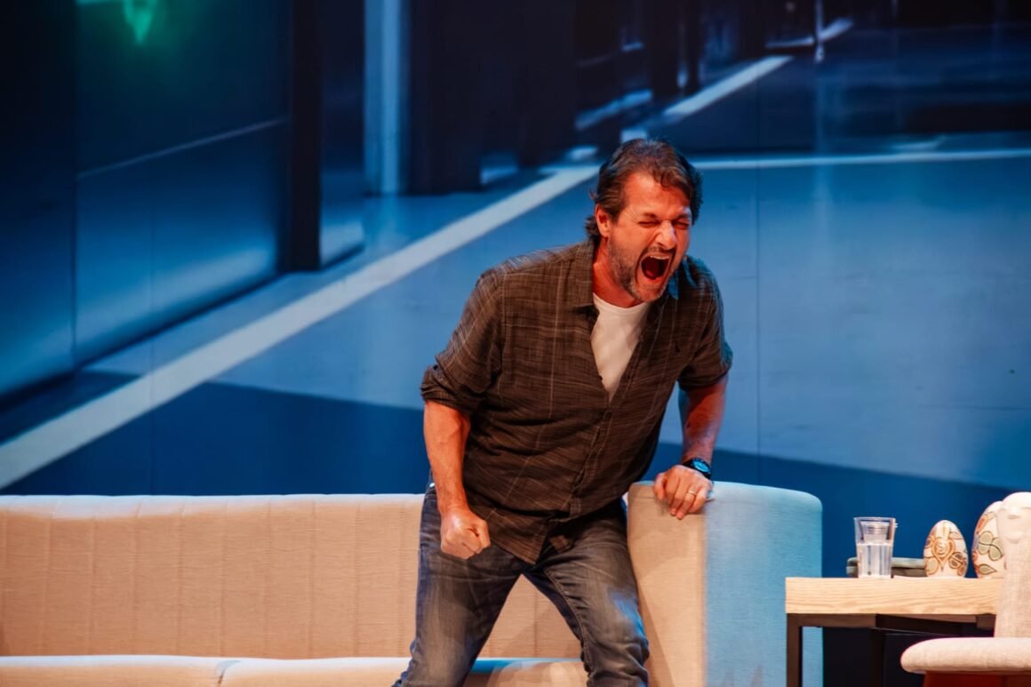 Joinville, São Bento do Sul e São Francisco do Sul recebem espetáculos gratuitos com Marcelo Serrado e outras estrelas