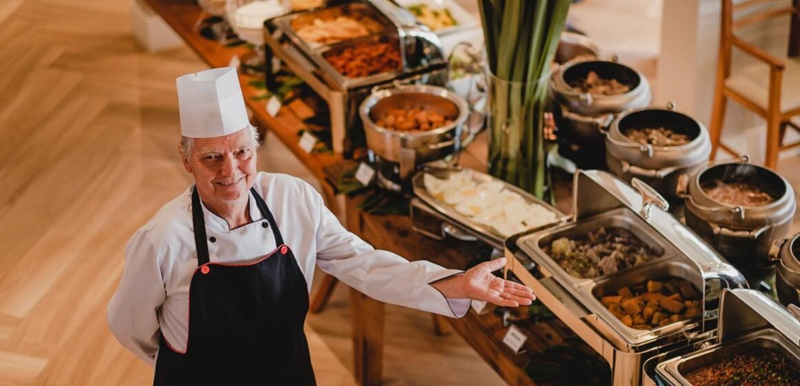 Chef Ivo com a feijoada Feijoada do Lindacap terá oito edições com música e atrações para todas as idades
