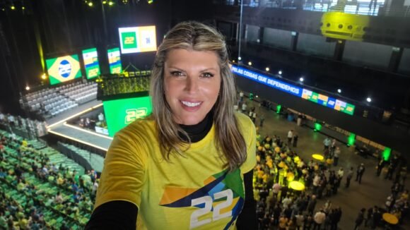 Empresária Iara Hausmann é confirmada pré-candidata a deputada estadual pelo Podemos em Santa Catarina